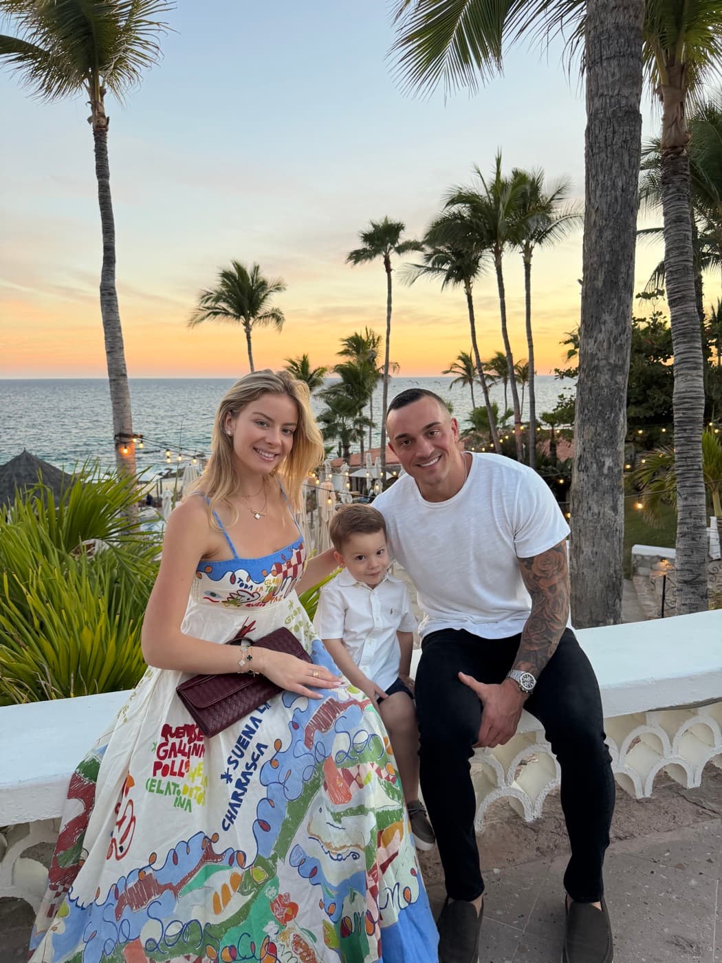 Louis Ruggiero with his fiancée and son
